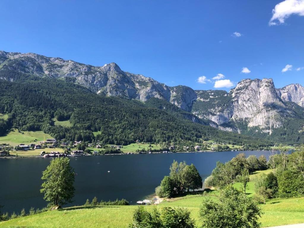 Appartement S'Rastl Direkt Mit Bergpanorama à Grundlsee Extérieur photo
