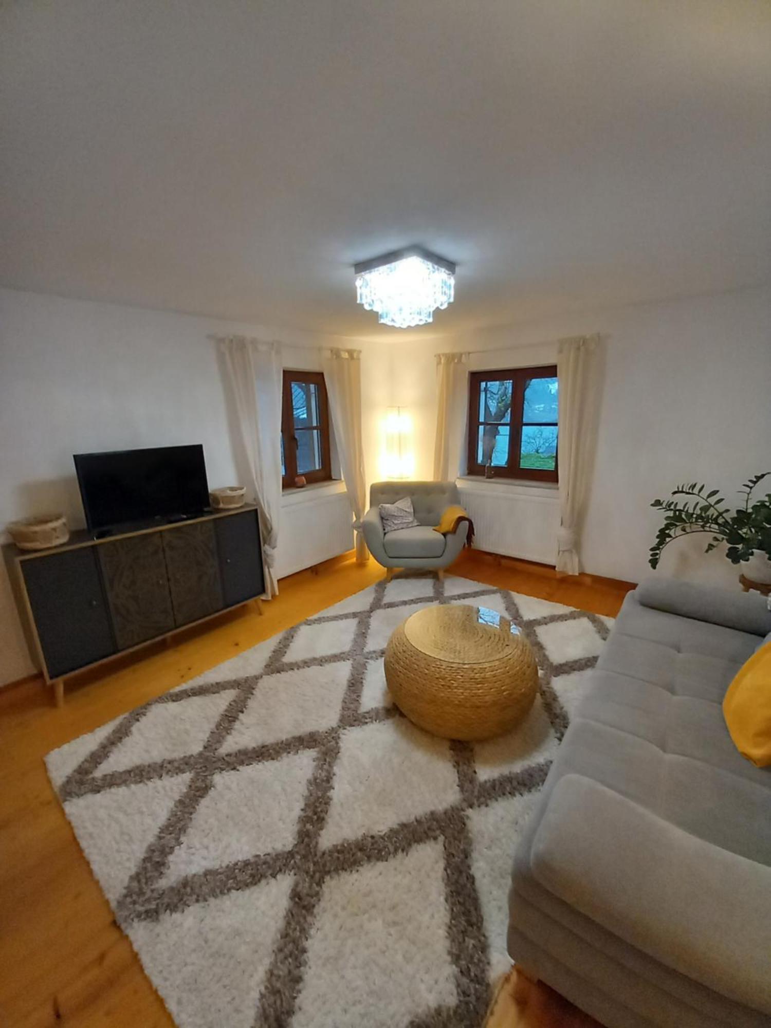 Appartement S'Rastl Direkt Mit Bergpanorama à Grundlsee Extérieur photo